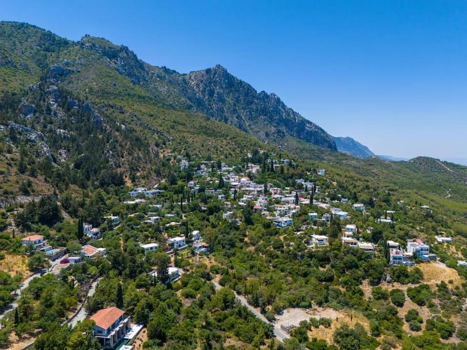 Karmi'De Rueya Gibi Tatil Villa Girne Buitenkant foto